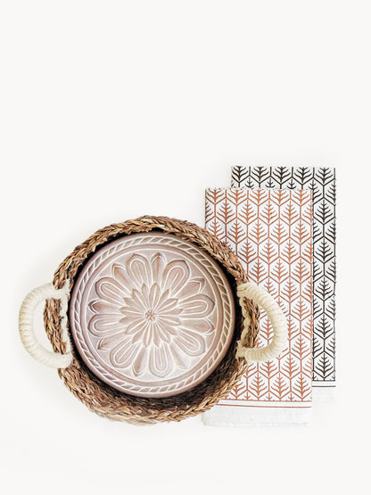 Bread Warmer & Basket Gift Set with Tea Towel - Vintage Flower